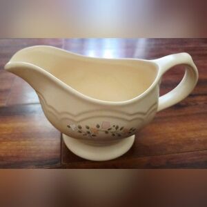 VTG Pfaltzgraff Cream Floral Gravy Boat with Pastel Flower Accents 'Remembrance'
